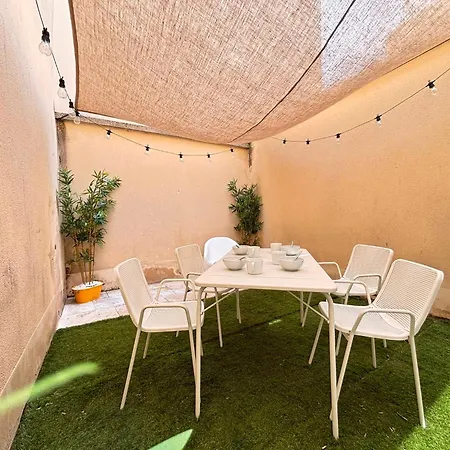 Verzea, Veuve Clicquot T2 Avec Terrasse A *