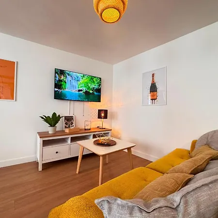 Verzea, Veuve Clicquot T2 Avec Terrasse A Apartmán Verzy